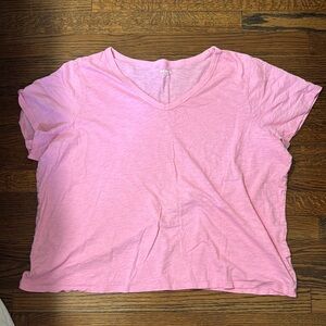 Old Navy Pink V-Neck Short Sleeve Tee